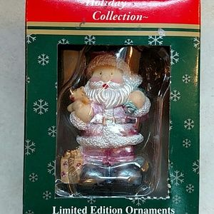 New cute Santa Christmas ornament!